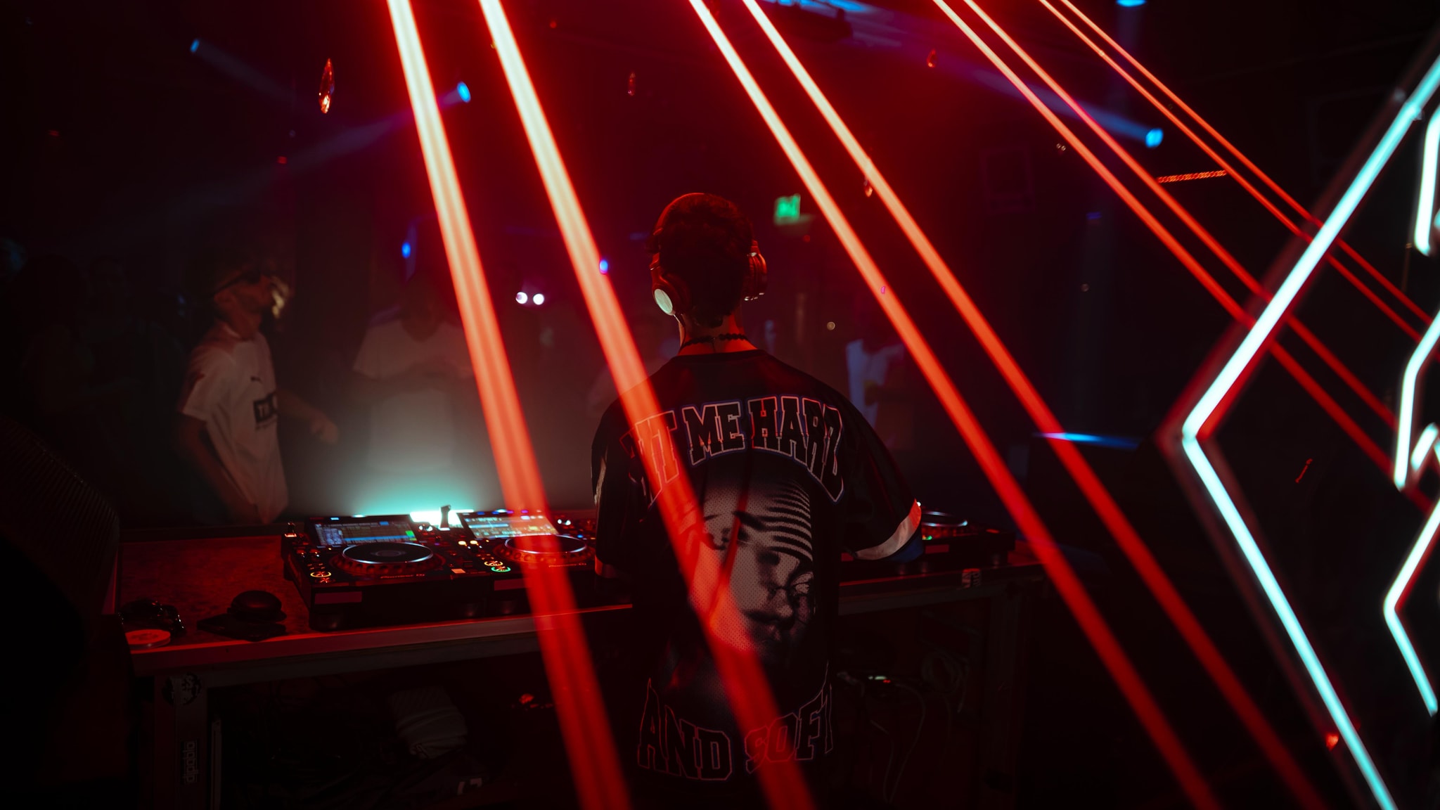 Gallery image for E.T.W.A.N